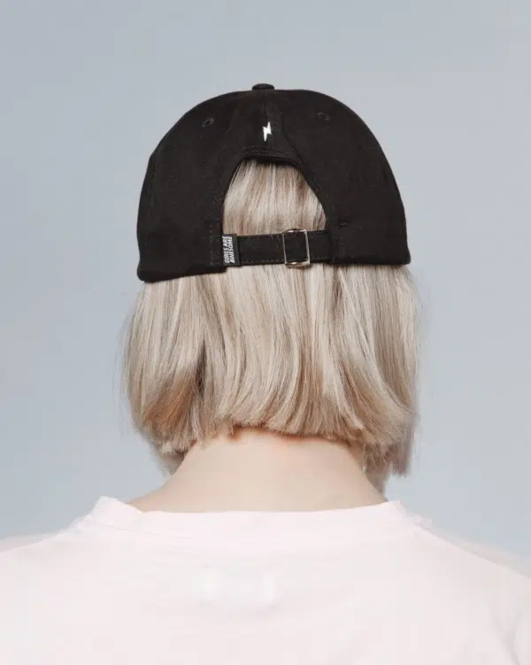 Girls are awesome cap