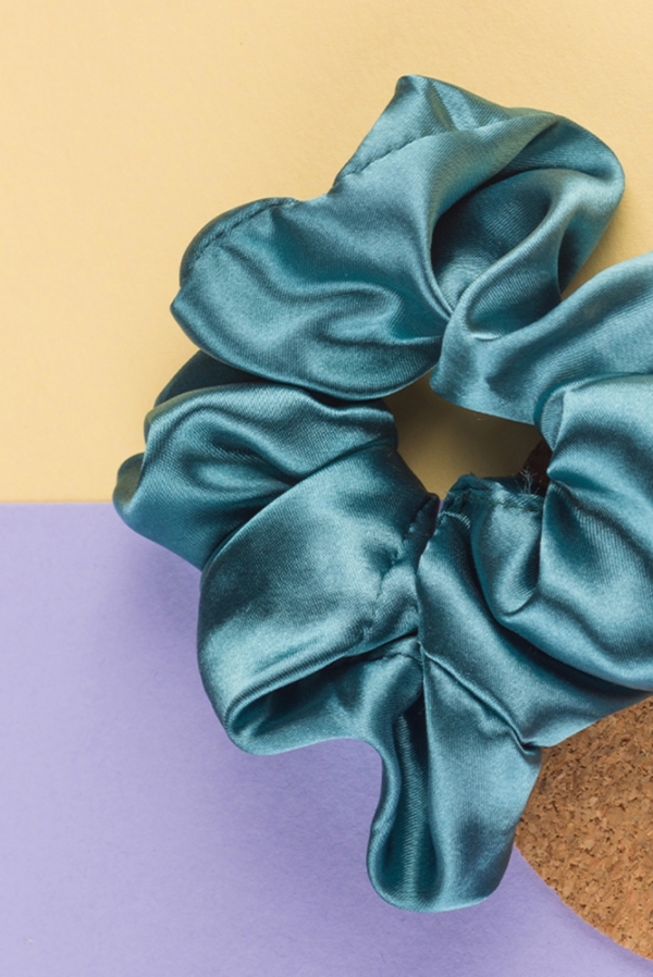 24 Colours Scrunchie türkis blau satin