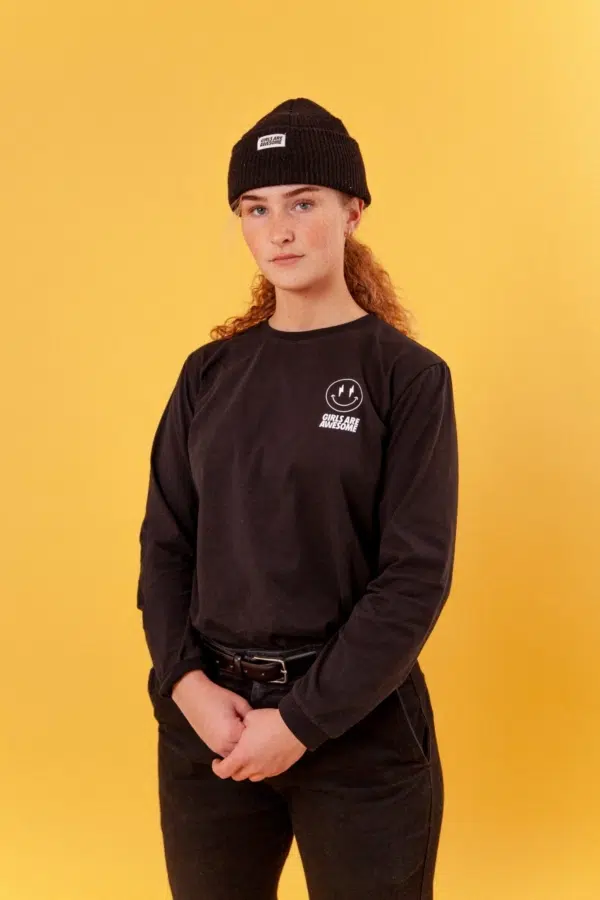 Girls are Awesome AK Smiley Longsleeve Schwarz