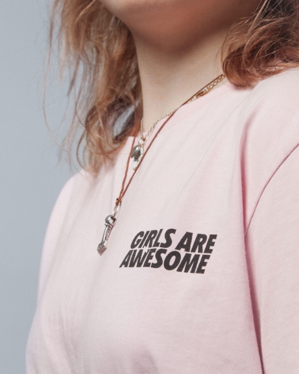 Girls are Awesome Icon Boyfriend T-Shirt rosa
