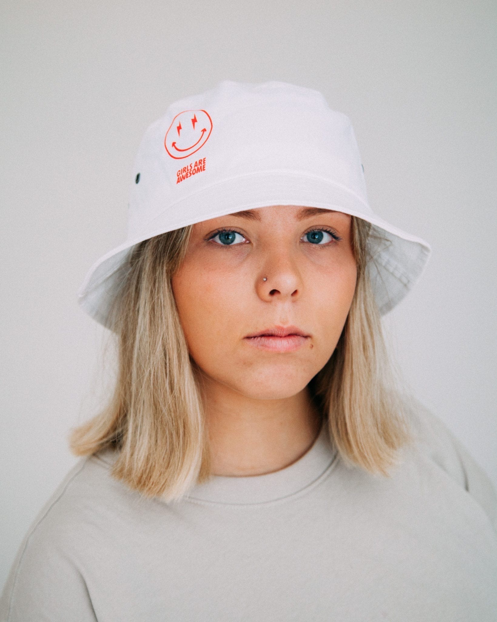 Girls are Awesome Bucket Hat AK Smiley 