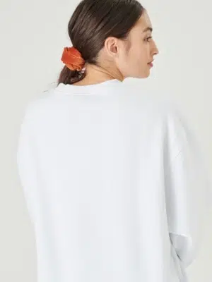 24 colors sweater white