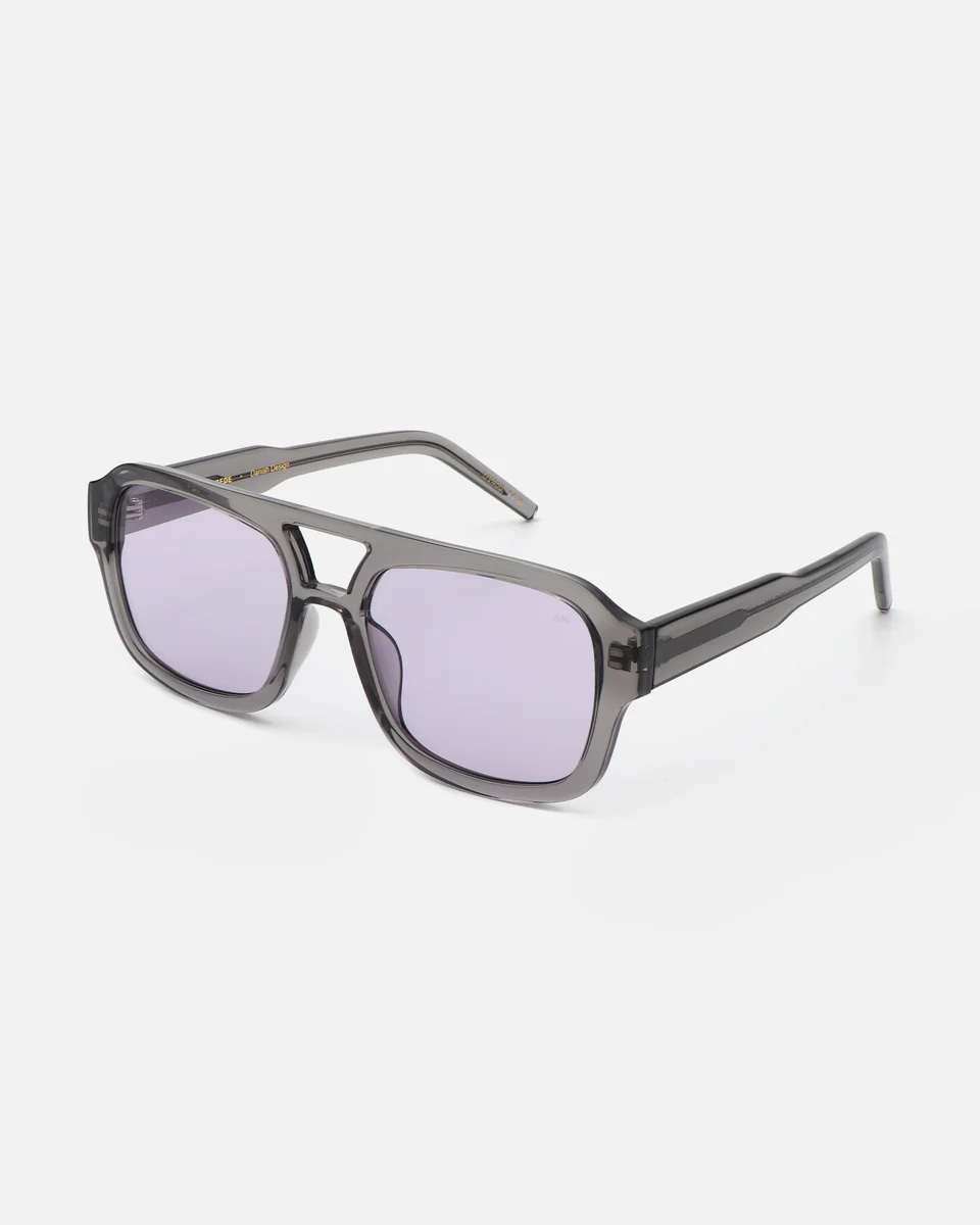 A.Kjaerbede Sonnenbrille Kaya Grey Transparent A.Kjaerbede Sonnenbrille Kaya Grey Transparent