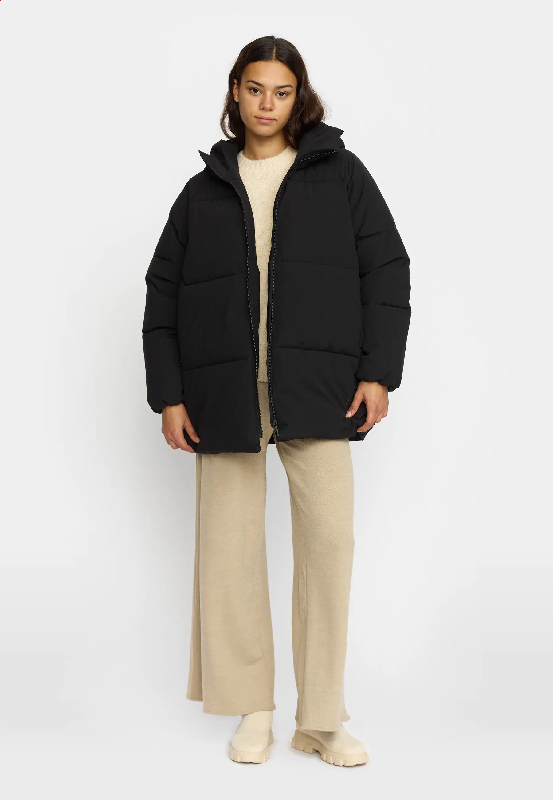 Selfhood Pufferjacke Schwarz Oversized