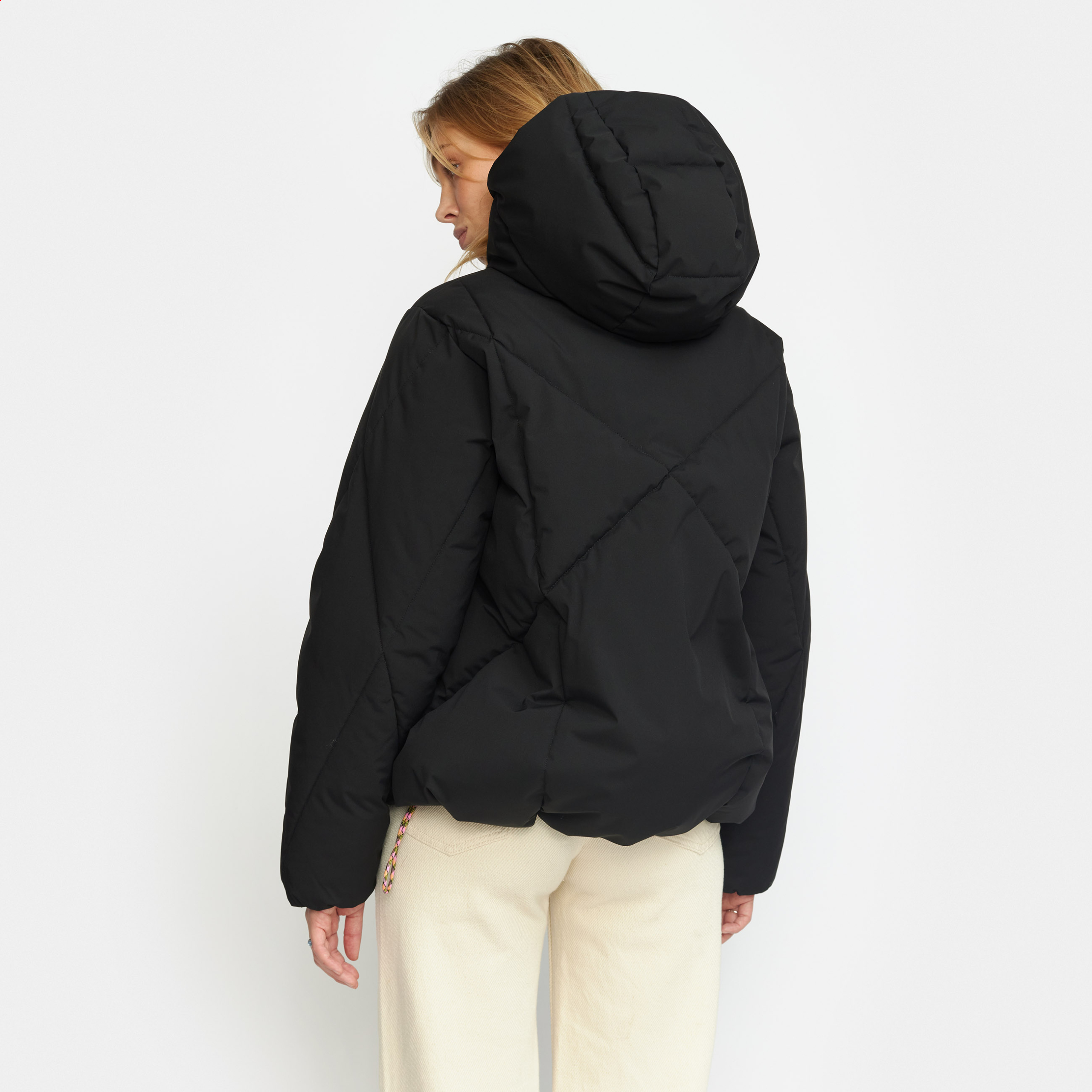 Selfhood Pufferjacke Schwarz