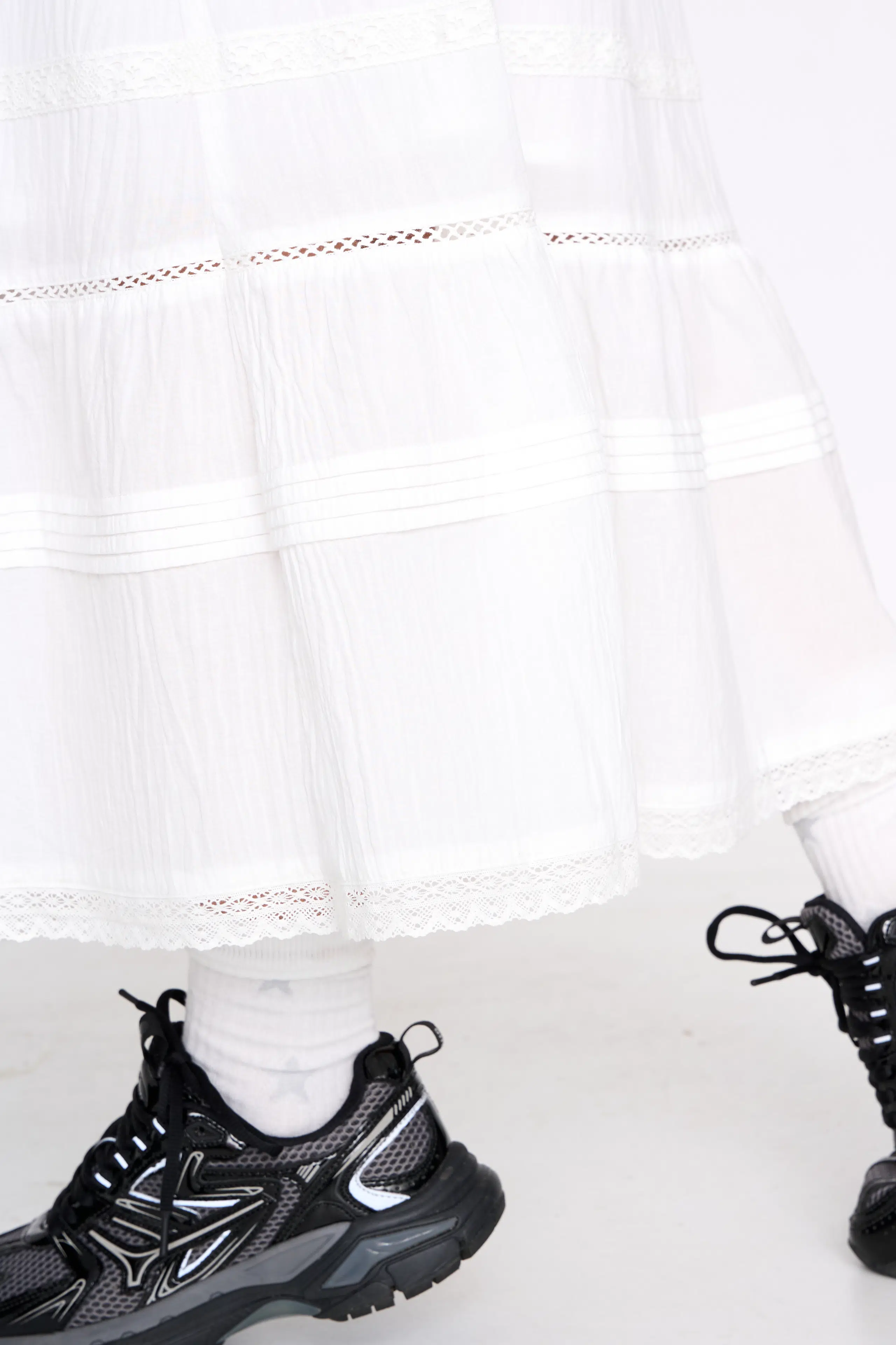 24 Colours Rock weiß