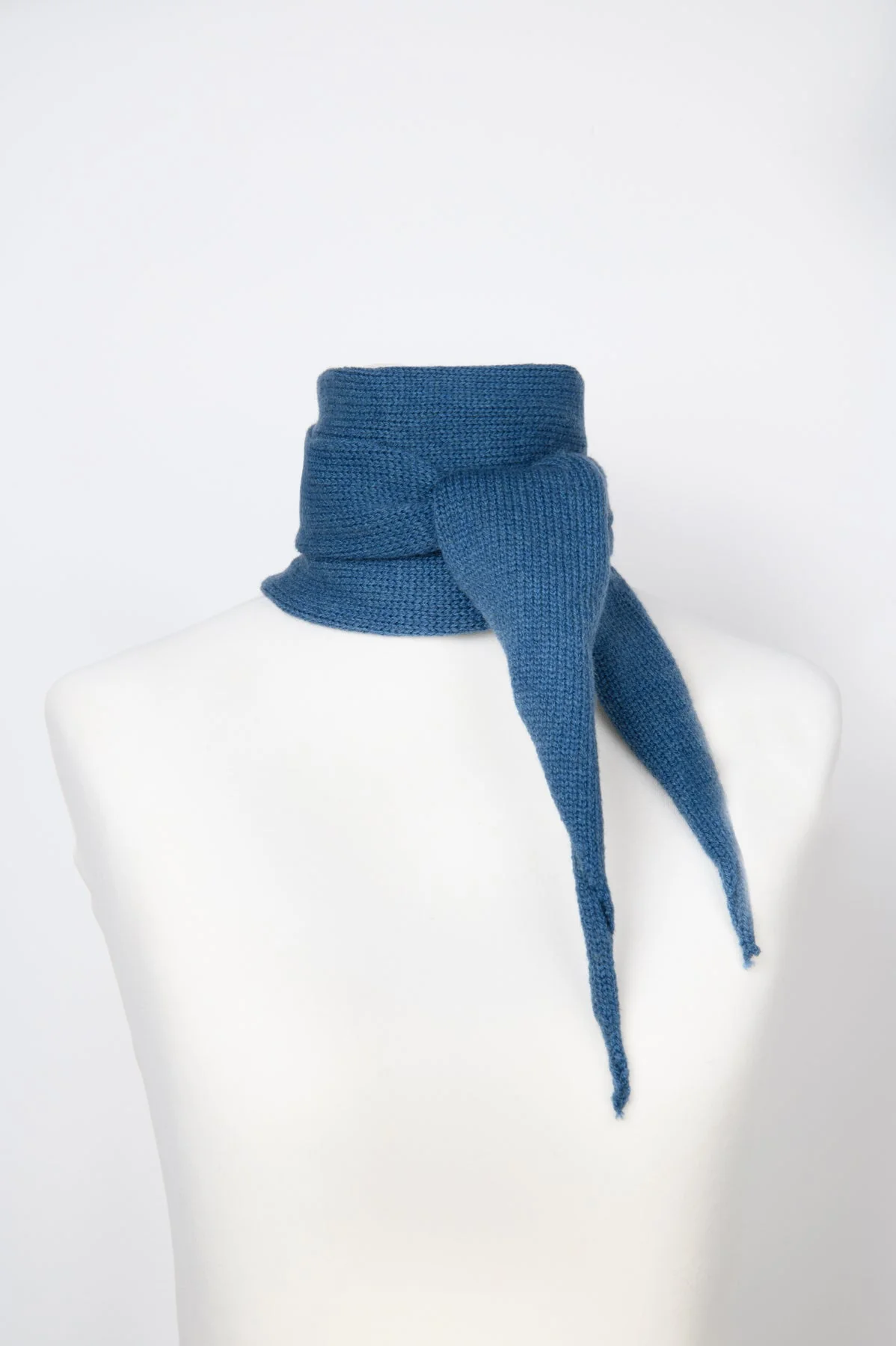 24 Colours Sophie Scarf blau