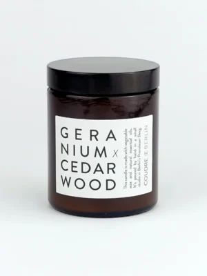 Coudre Berlin Kerze Geranium x Cedar Wood