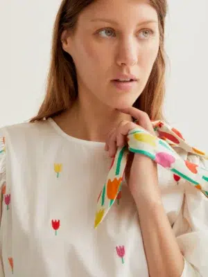 Compania Fantastica Bluse Ecru mit Tulpen