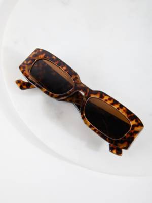 24 Colours Sonnenbrille Rechteckig Tortoise Braun