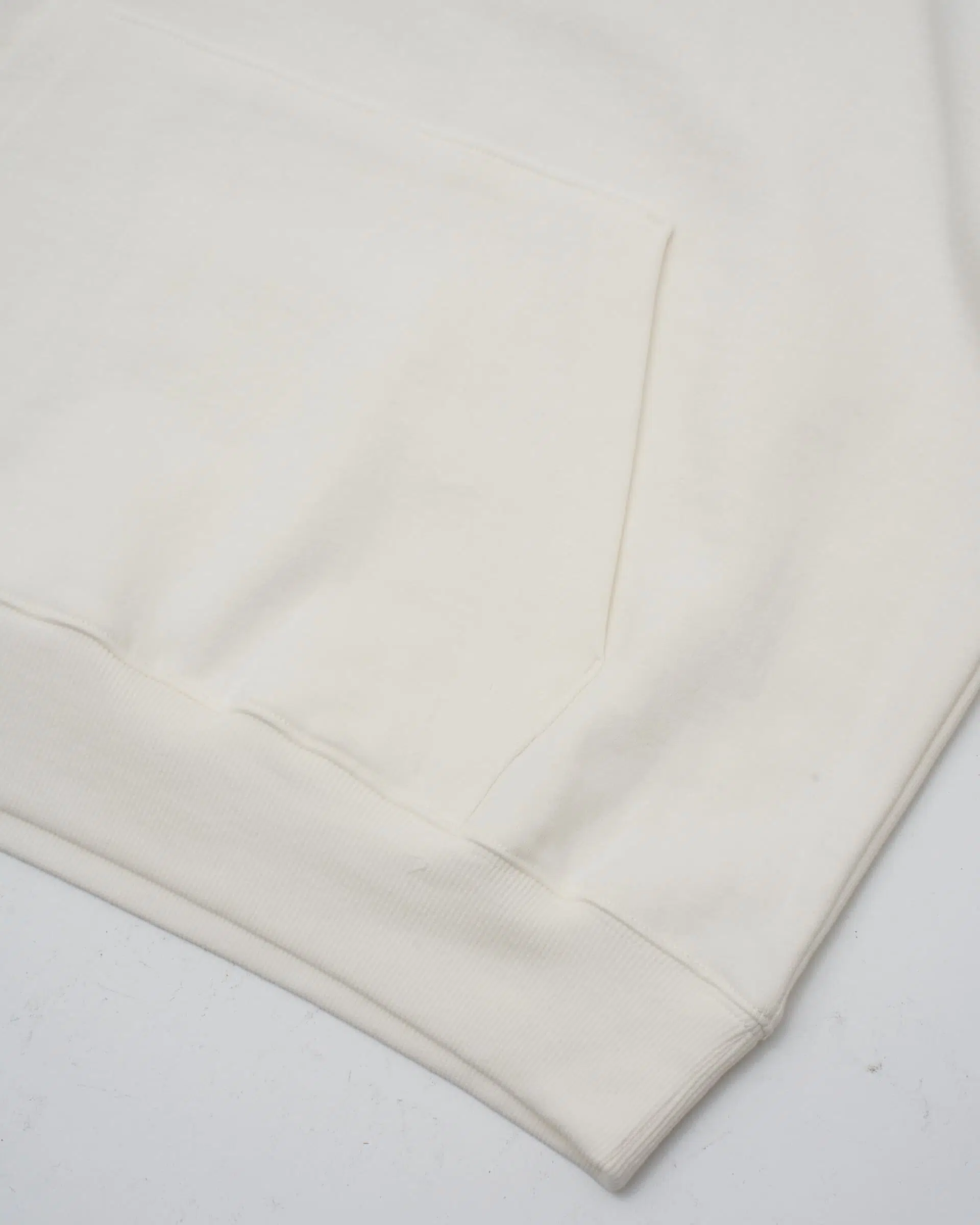 Deus Ex Machina Kapuzenpullover Deep Cut weiss Deus Ex Machina Kapuzenpullover Deep Cut weiss