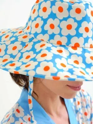 Compania Fantastica Hut Blumen Blau