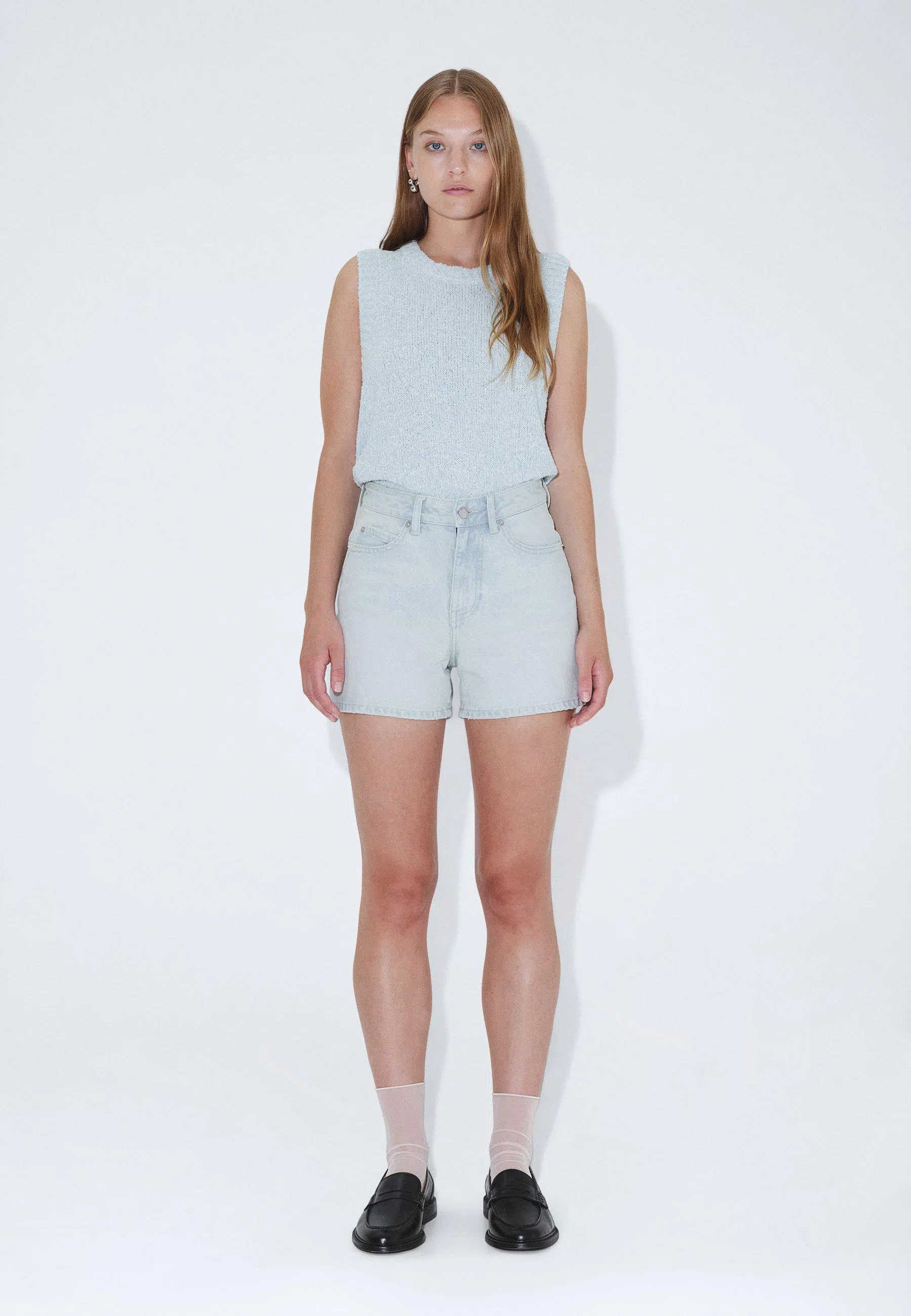 Dr.Denim Nora Shorts Bay Superlight Creme Worn