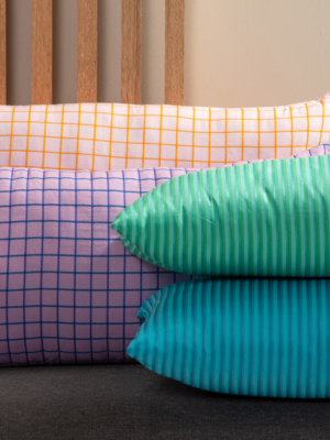 No Cream Present Time Kissen Lila Blau Grid