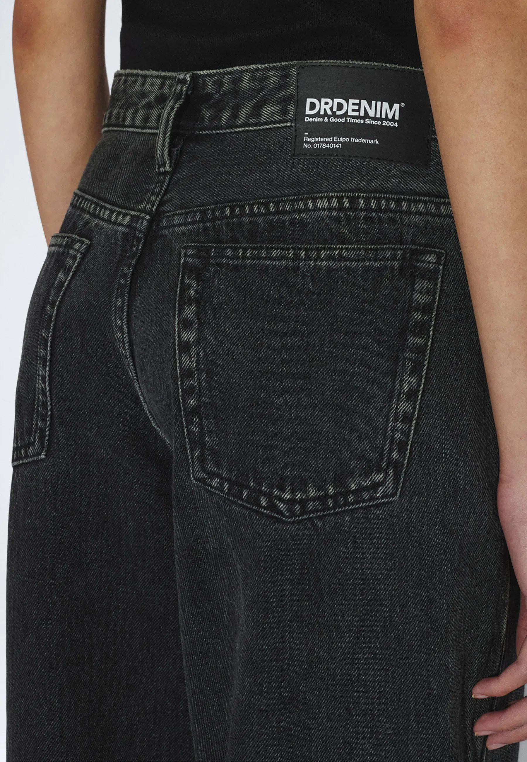 Dr.Denim Jeans Hill Low Relaxed Aged Black Dr.Denim Jeans Hill Low Relaxed Aged Black