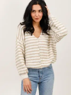 Lea & Luc Strickjacke gestreift beige