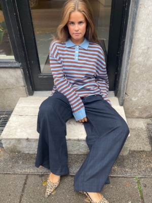 Boii Studios Langarmshirt Adanne Polo Knit Stripe Blue