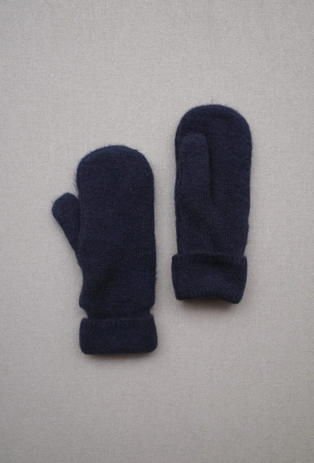 Boii Studios Handschue Luffi Navy