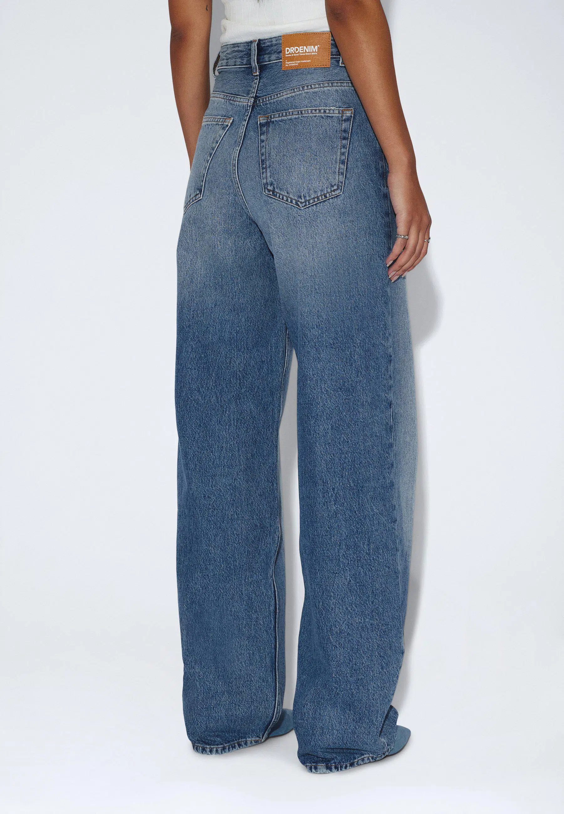 Dr.Denim Jeans Donna High Relaxed Stream Sky Fade Dr.Denim Jeans Donna High Relaxed Stream Sky Fade