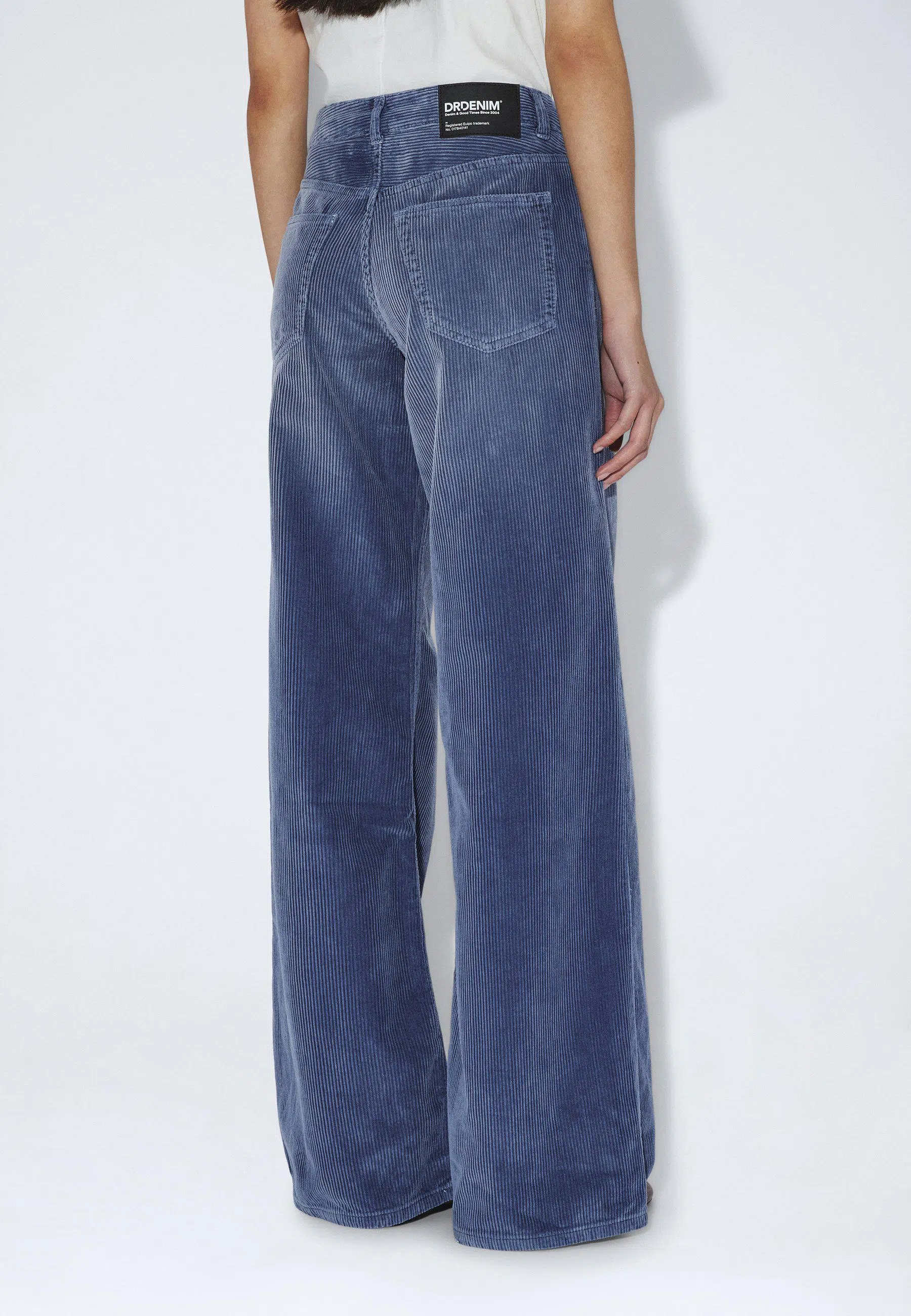 Dr.Denim Jeans Rhue Low Wide Washed Blue Shade Cord Dr.Denim Jeans Rhue Low Wide Washed Blue Shade Cord
