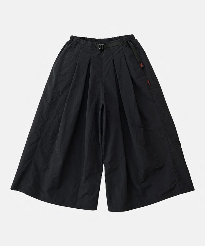 GRAMICCI Shorts Nylon Flare Black GRAMICCI Shorts Nylon Flare Black