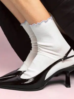 KLUE Bio-Baumwollsocken mit Rüschen Flieder