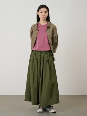 GRAMICCI Shorts Nylon Flare Olive