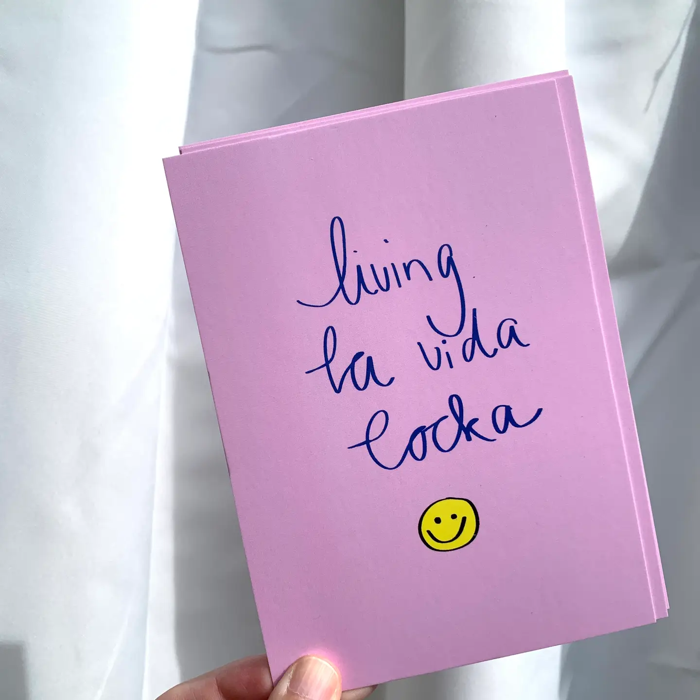 Ute Arnold Postkarte *Living la vida locka Blau*