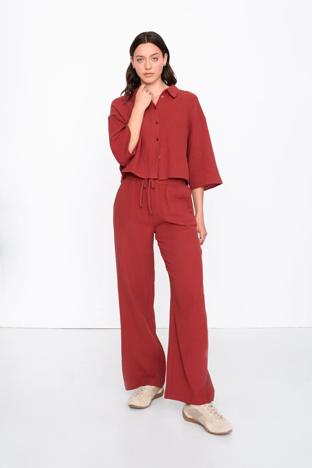 24 Colours Hose rostrot