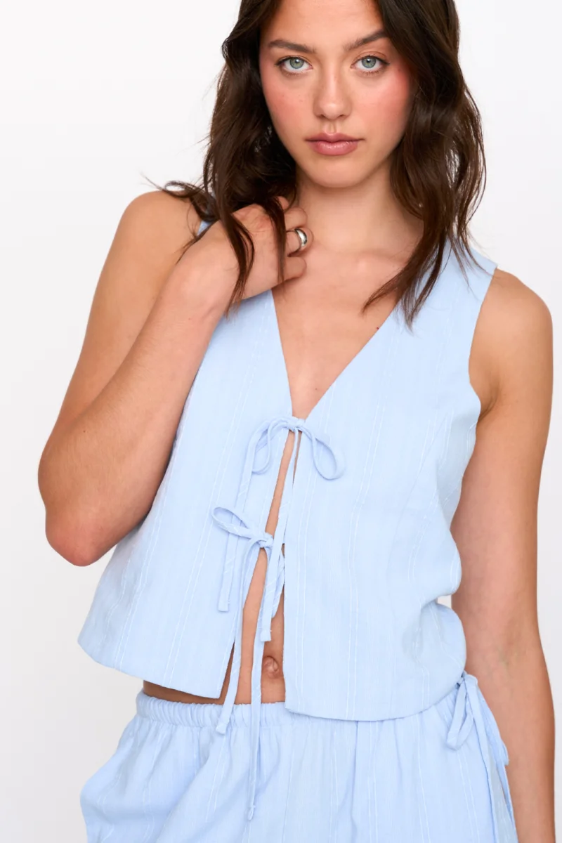 24 Colours Westentop blau