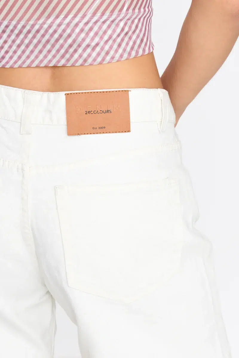 24 Colours Shorts weiss