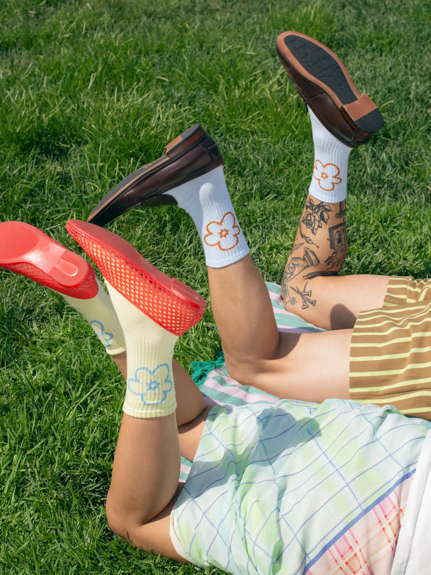 Tarta Gelatina Socken Cry Club gelb