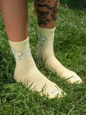 Tarta Gelatina Socken Cry Club gelb