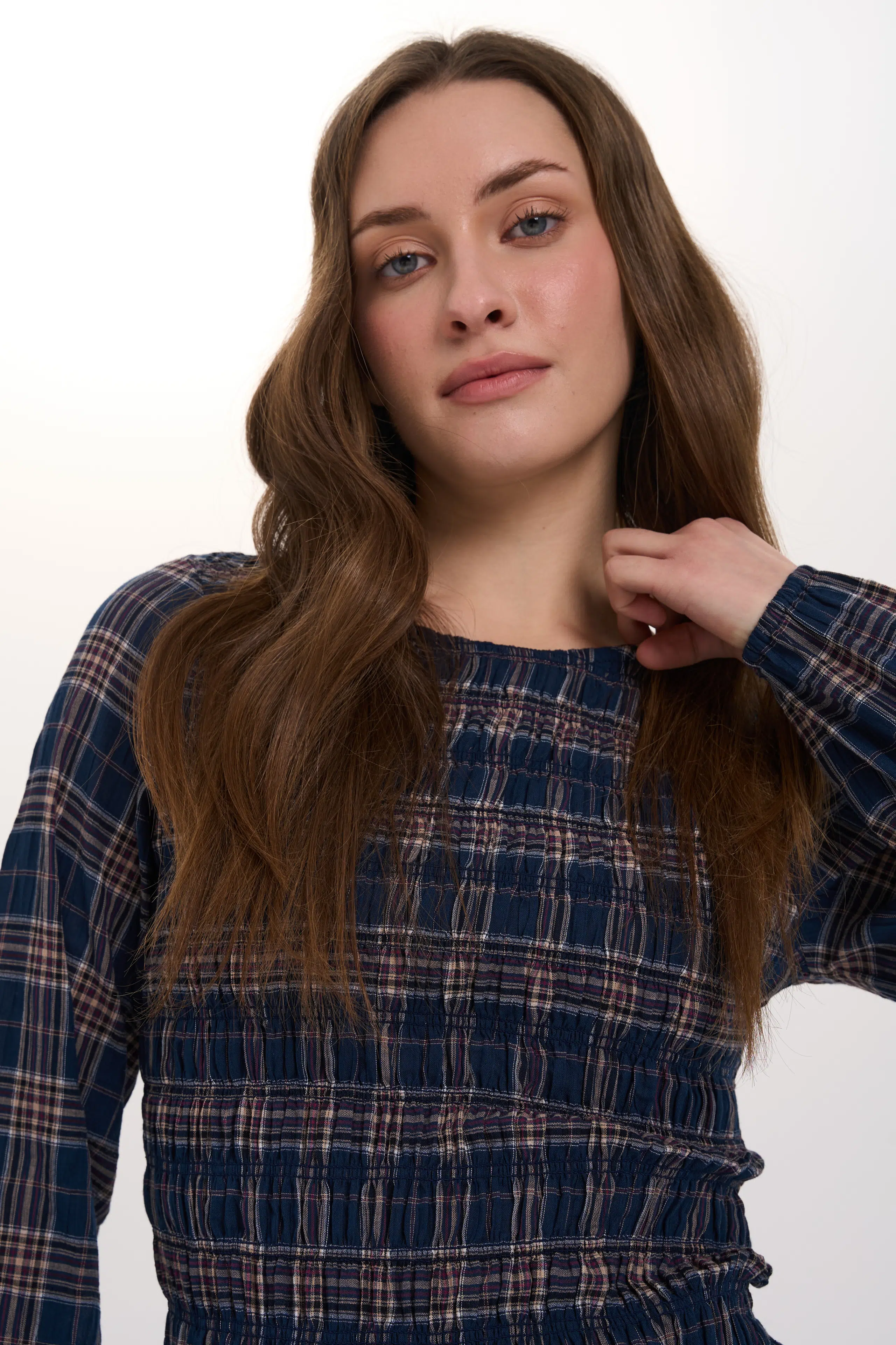 24 Colours Langarmshirt kariert dunkelblau mit Raffung
