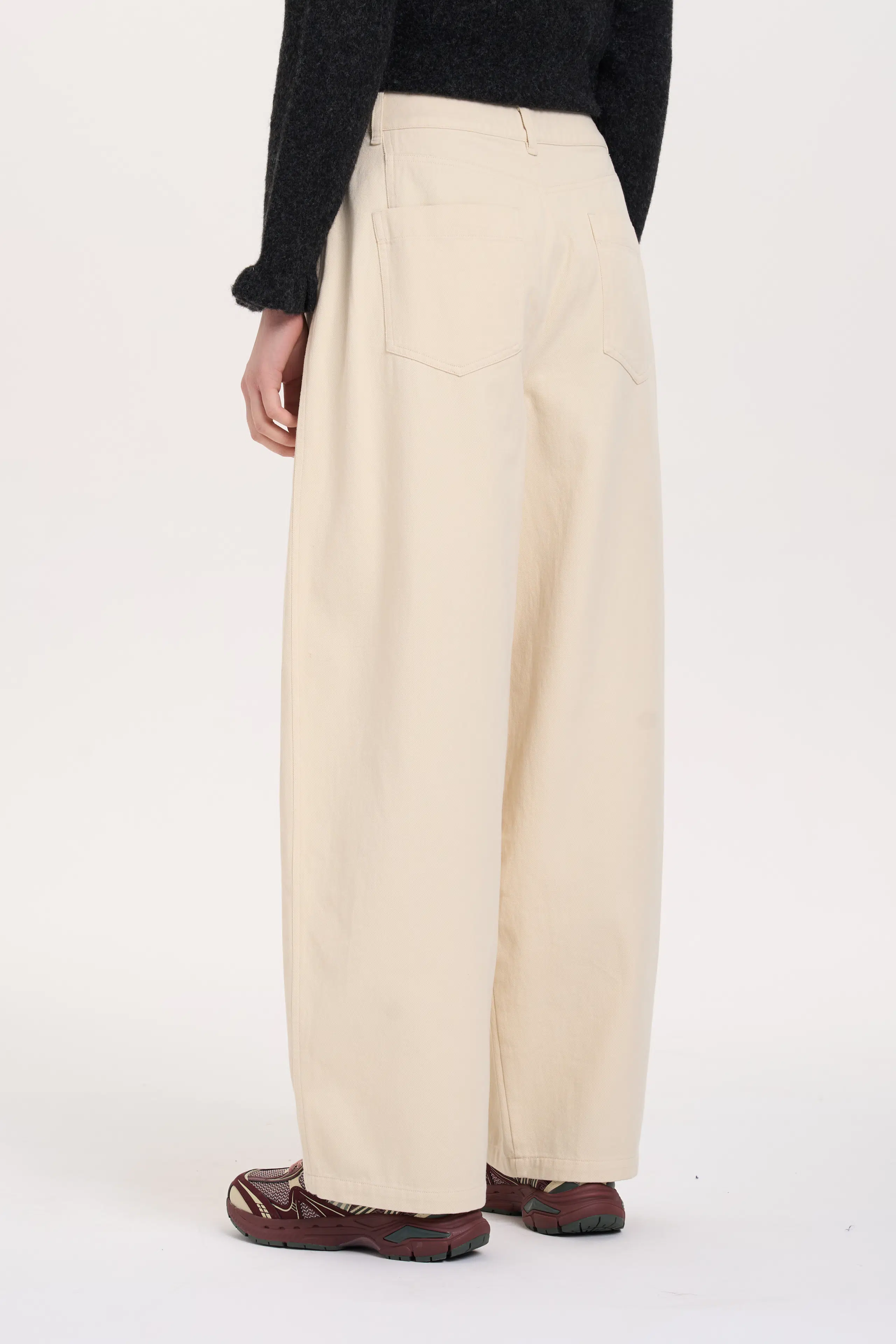 24 Colours Hose beige