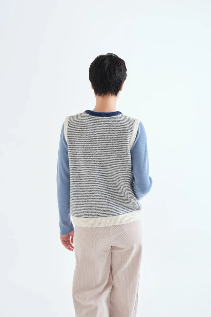 Compania Fantastica Strickweste Weiß mit grauen Streifen Compania Fantastica Strickweste Weiß mit grauen Streifen