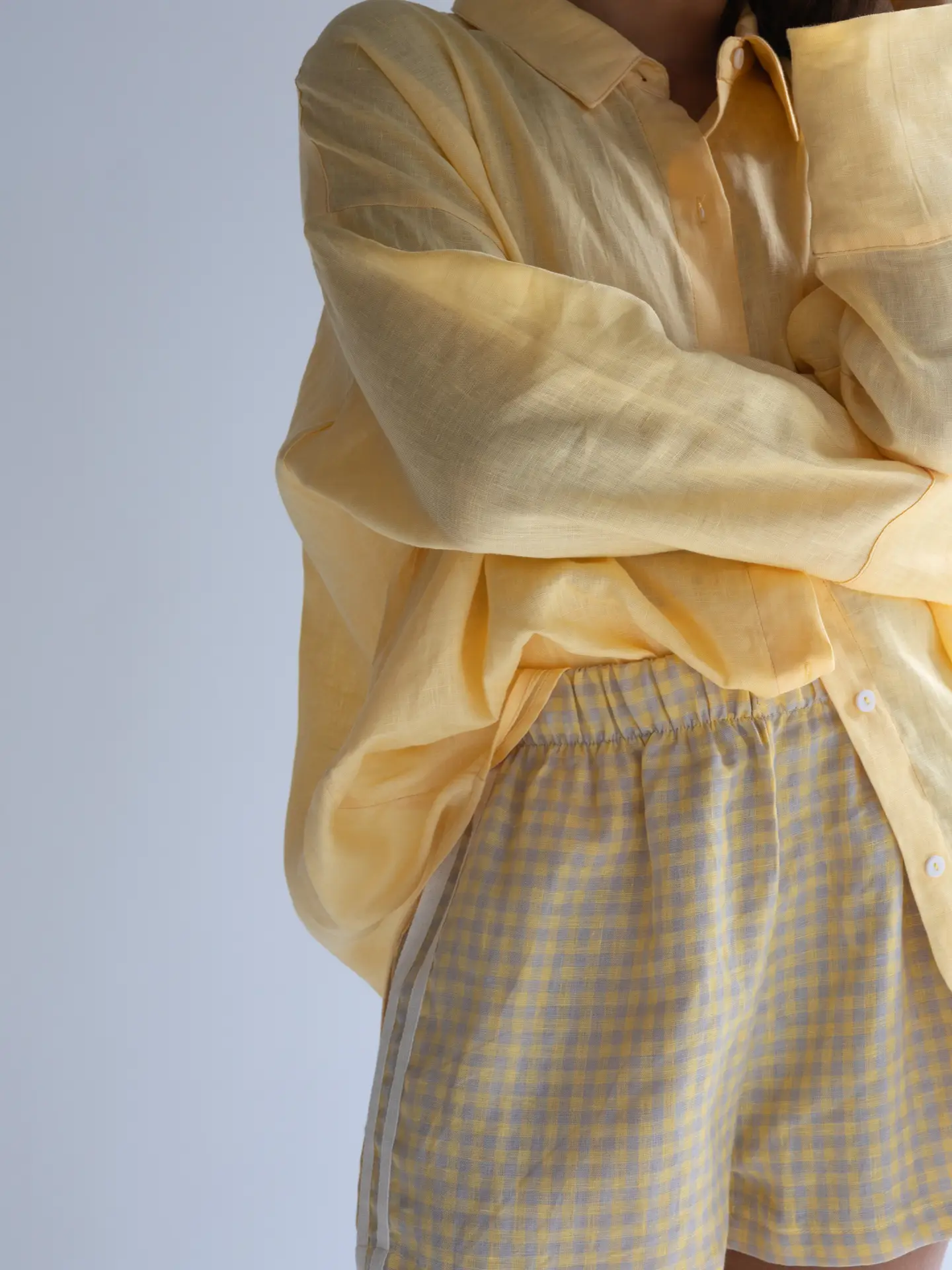 LOCOLINEN Short Buttergelb mit Karomuster