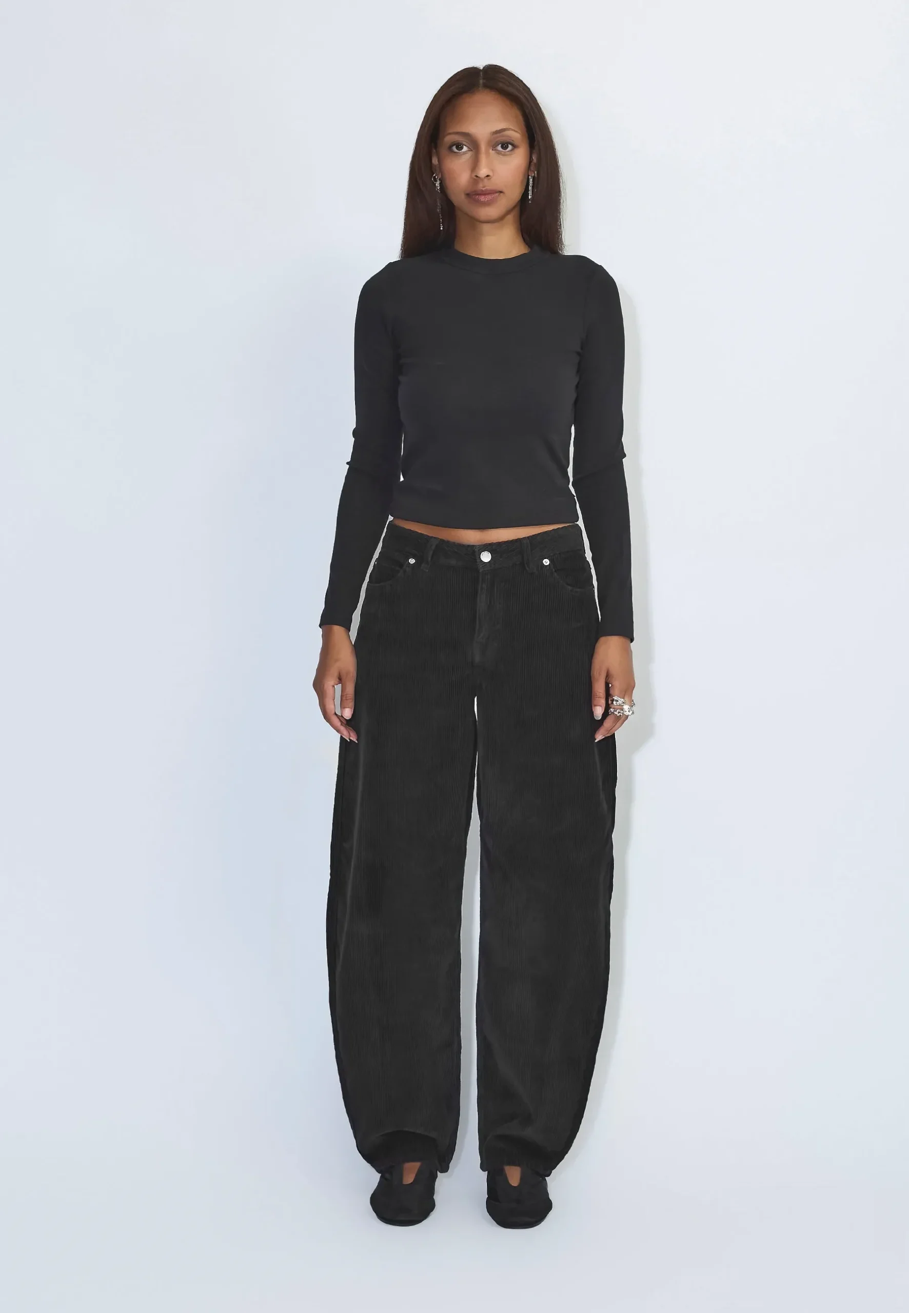 Dr.Denim Nanci Mid Barrel Black Cord