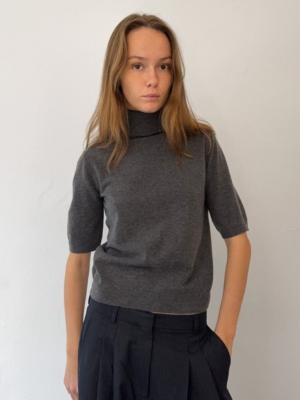 Boii Studios T-Neck Knit Aksa Dark Grey Melange