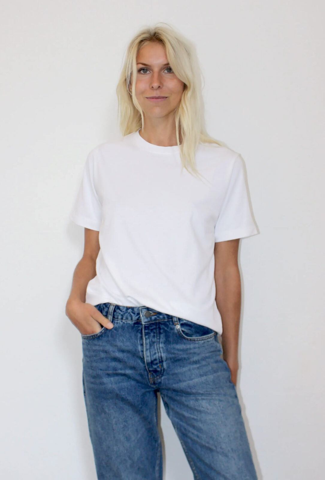 Boii Studios T-Shirt Sam White