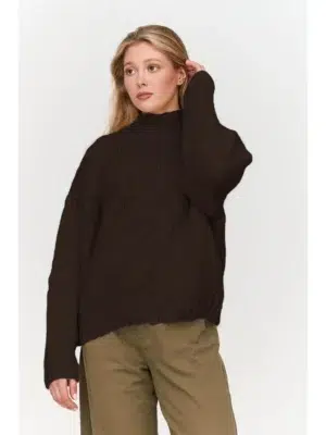 24 Colours Strickpullover braun