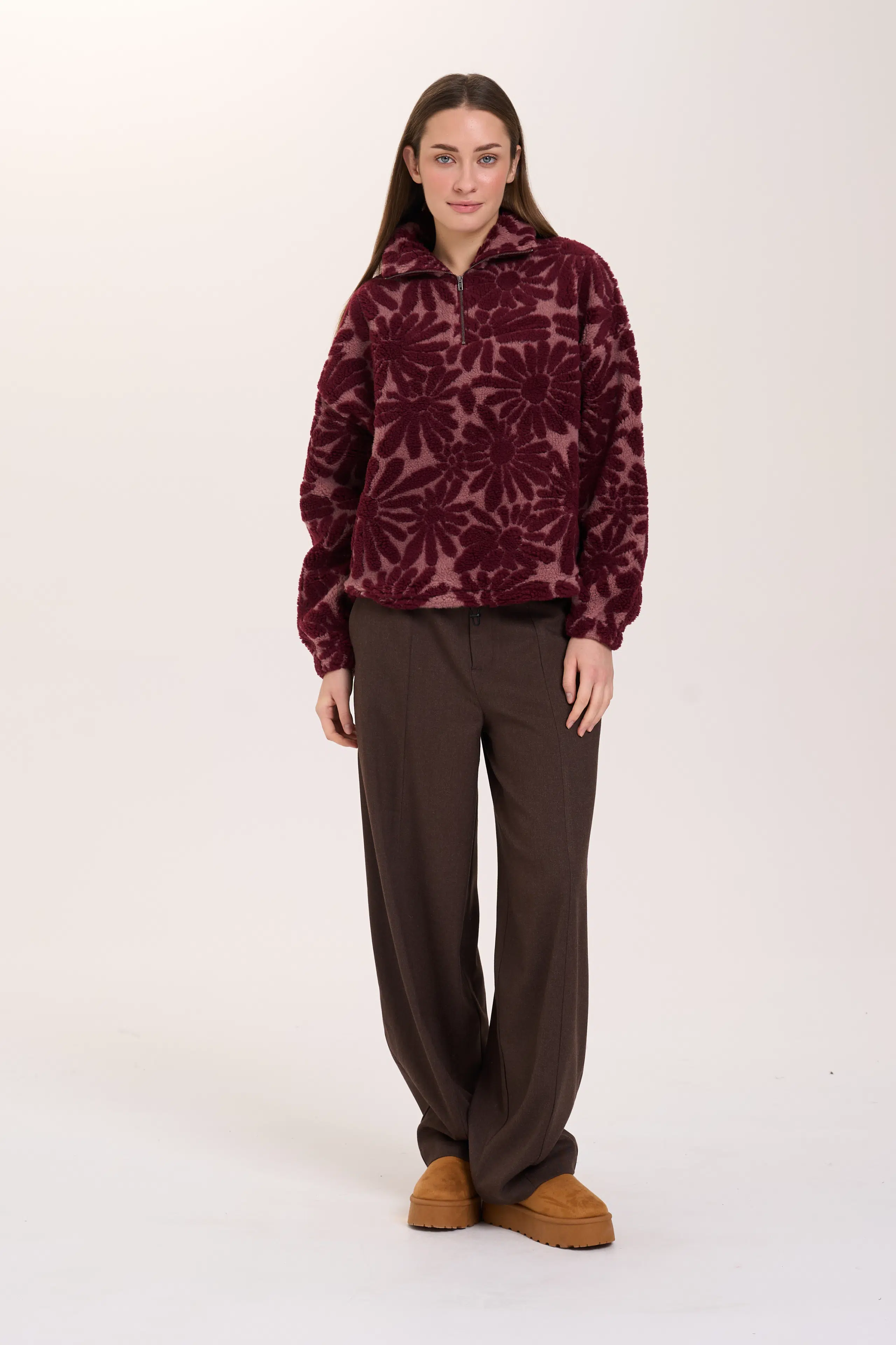 24 Colours Fleecepullover Bordeaux mit Blumenmuster